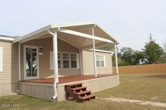 5008 3rd Avenue, Malone, FL 32445