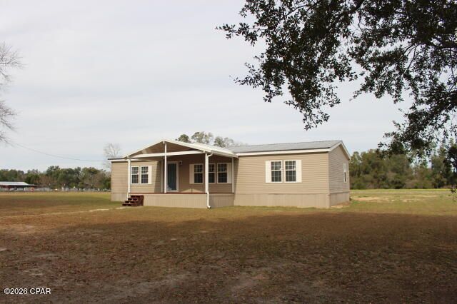 5008 3rd Avenue, Malone, FL 32445