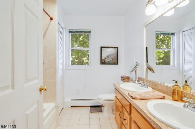25 Tansboro Rd, West Milford Twp., NJ 07421