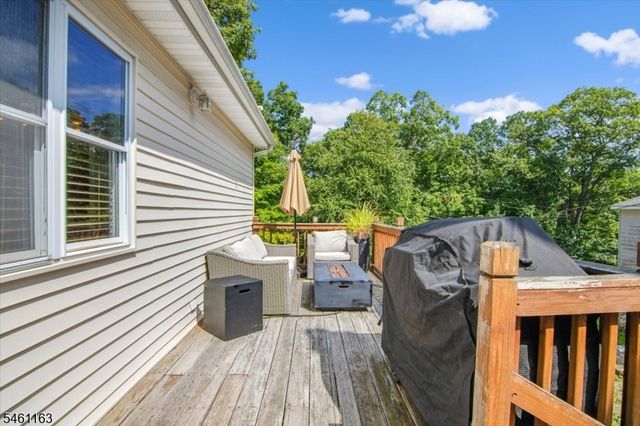 25 Tansboro Rd, West Milford Twp., NJ 07421