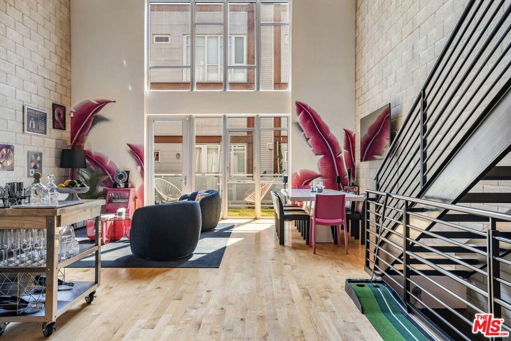 3450 Cahuenga Boulevard 604, Los Angeles, CA 90068 — photo 3