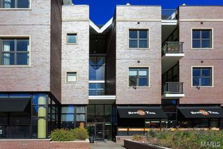 6451 Clayton Road 303, St Louis, MO 63117