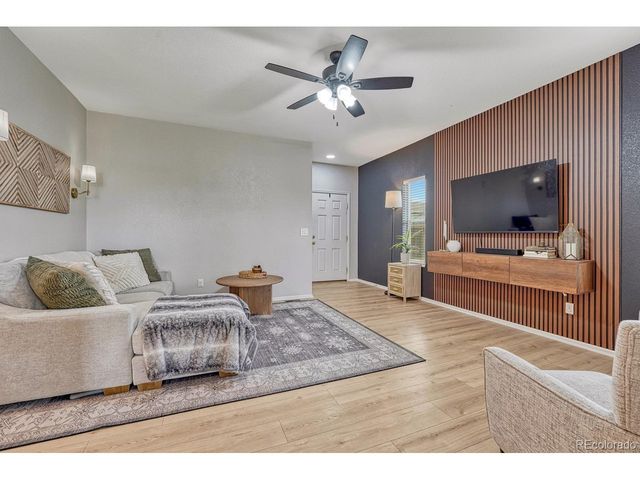 6904 Cobblecreek Dr, Colorado Springs, CO 80922