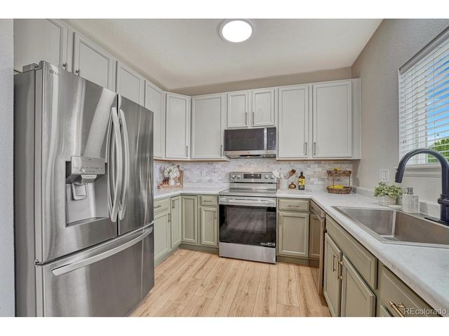 6904 Cobblecreek Dr, Colorado Springs, CO 80922