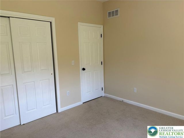 4469 Lisa Lane, Lower Macungie Twp, PA 18103