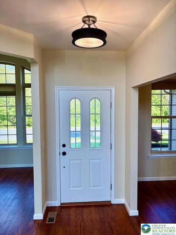 4469 Lisa Lane, Lower Macungie Twp, PA 18103