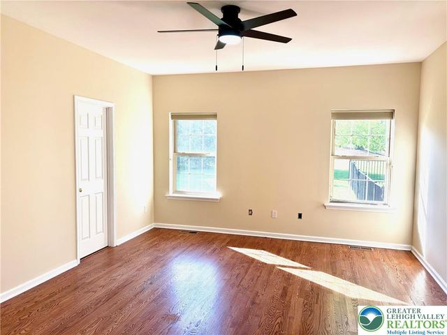 4469 Lisa Lane, Lower Macungie Twp, PA 18103