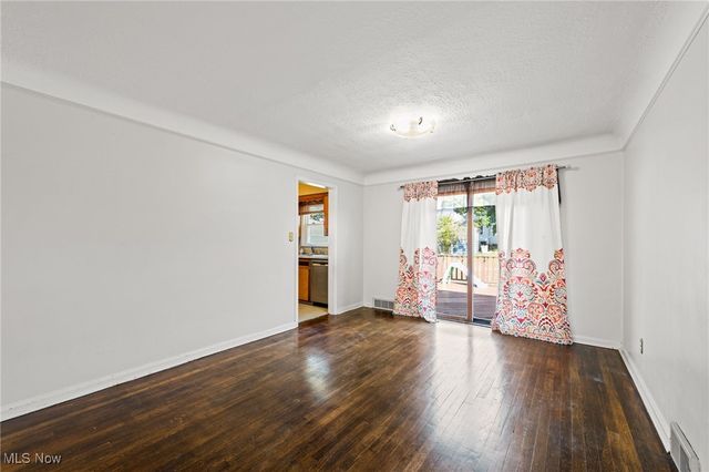 6485 Buckingham Drive, Parma, OH 44129