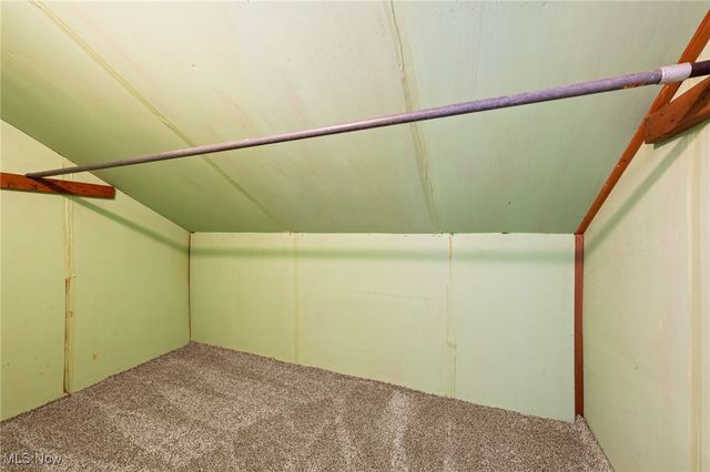 6485 Buckingham Drive, Parma, OH 44129