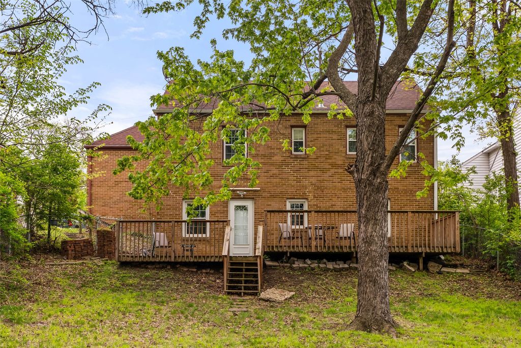 418 60th Street, Des Moines, IA 50312