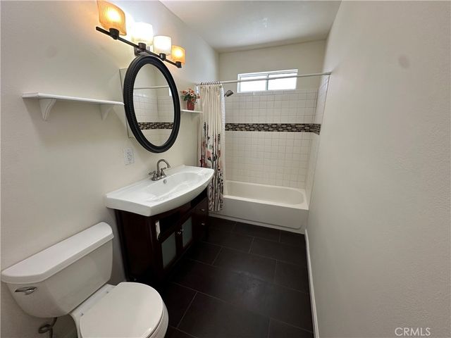 979 N Gardena, Rialto, CA 92376