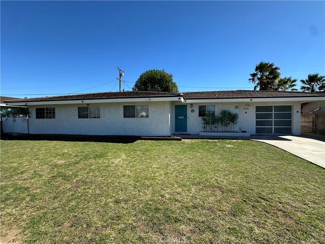 979 N Gardena, Rialto, CA 92376