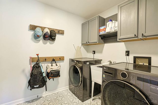 7185 Glenn Moor Drive, Liberty Twp, OH 45011