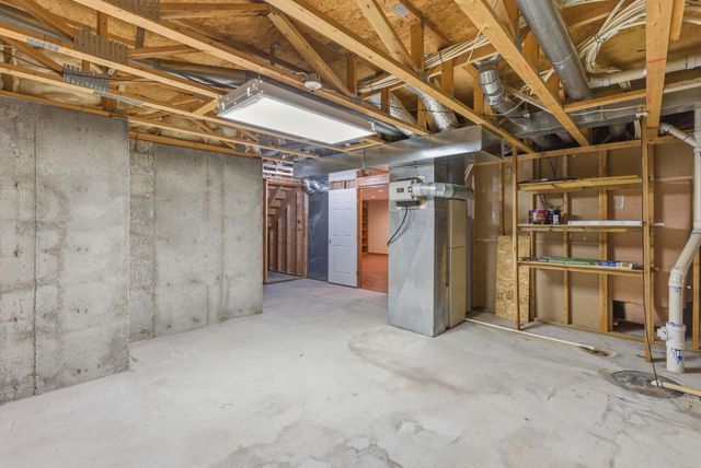 2326 N Covington St, Wichita, KS 67205