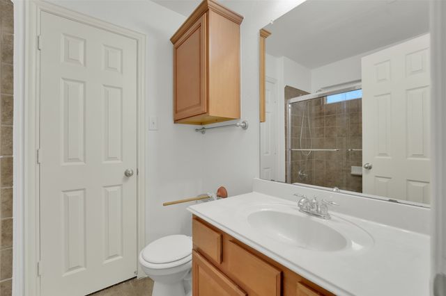 701 Walnut Bend Drive, Mansfield, TX 76063