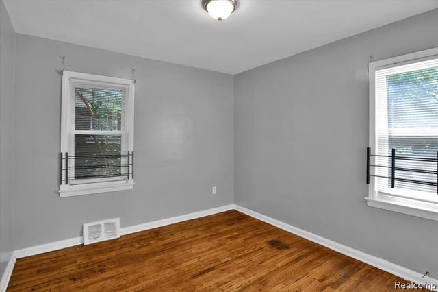 14825 Ohio Street, Detroit, MI 48238