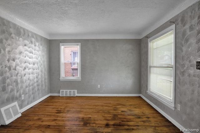 14825 Ohio Street, Detroit, MI 48238