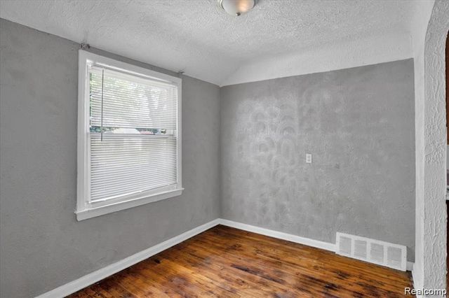 14825 Ohio Street, Detroit, MI 48238