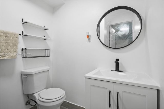 1803 SW 43rd Way, Fort Lauderdale, FL 33317