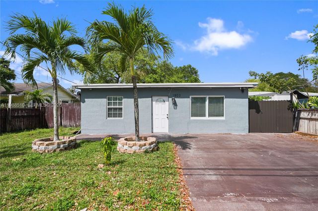 1803 SW 43rd Way, Fort Lauderdale, FL 33317