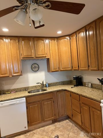54 Ethan Allen Drive A, Monroe, NJ 08831