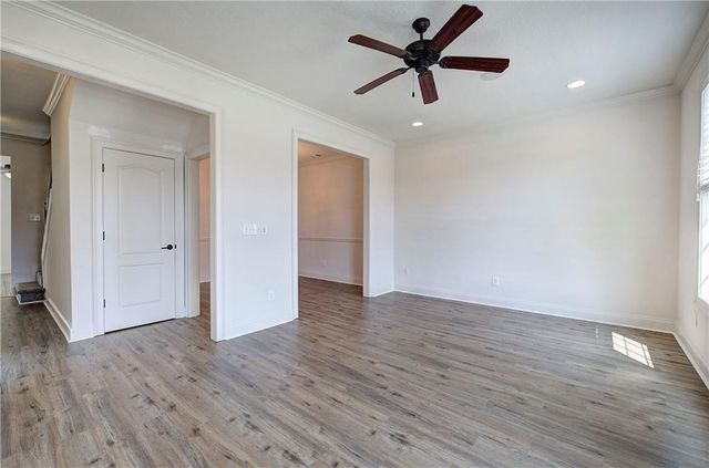 16 Courtyard Lane, Cartersville, GA 30120