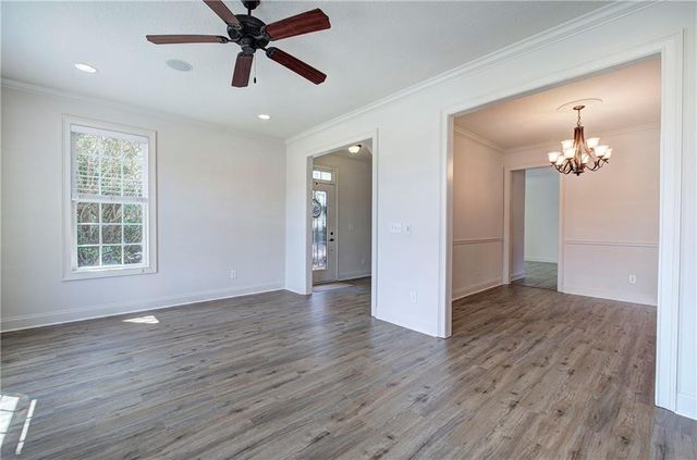 16 Courtyard Lane, Cartersville, GA 30120