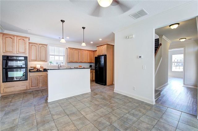 16 Courtyard Lane, Cartersville, GA 30120