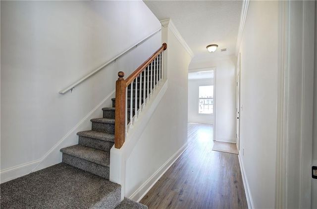 16 Courtyard Lane, Cartersville, GA 30120