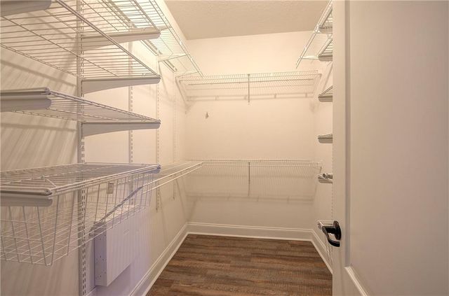 16 Courtyard Lane, Cartersville, GA 30120