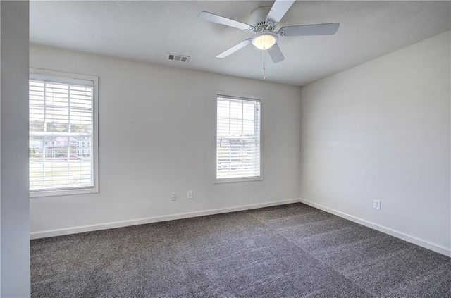 16 Courtyard Lane, Cartersville, GA 30120