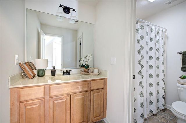 16 Courtyard Lane, Cartersville, GA 30120