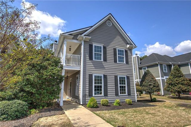 16 Courtyard Lane, Cartersville, GA 30120