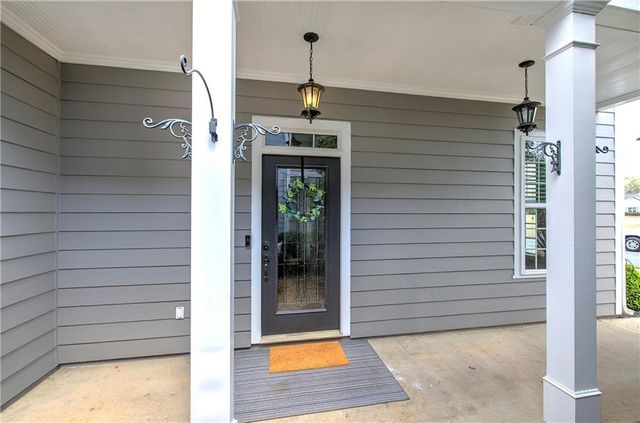 16 Courtyard Lane, Cartersville, GA 30120