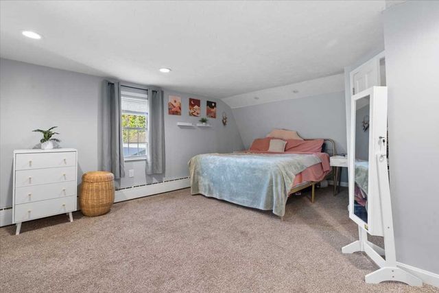 56 Locust St, Oxford, MA 01540