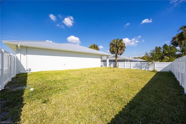 3002 Mercer WAY, Labelle, FL 33935