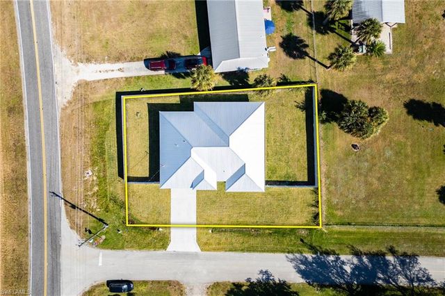 3002 Mercer WAY, Labelle, FL 33935