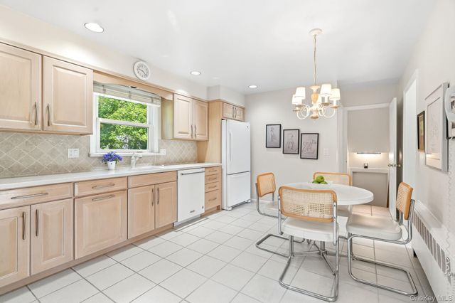 98 Soundview Avenue, White Plains, NY 10606