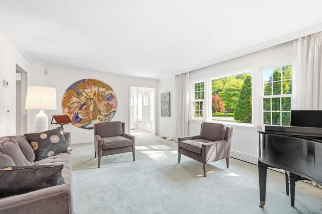 98 Soundview Avenue, White Plains, NY 10606