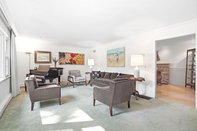 98 Soundview Avenue, White Plains, NY 10606