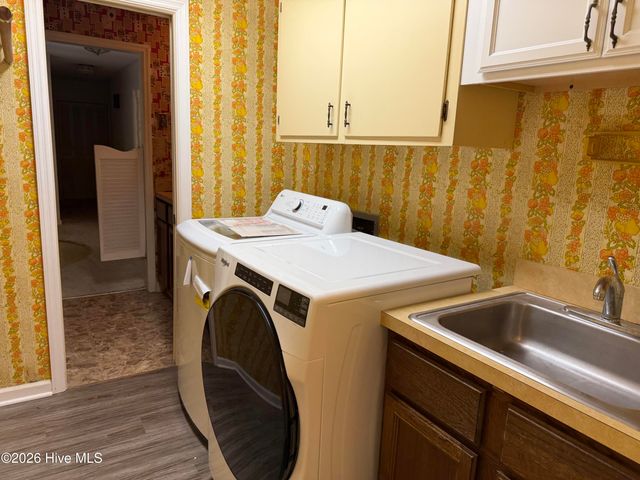 80 Hardee Lane, Whispering Pines, NC 28327