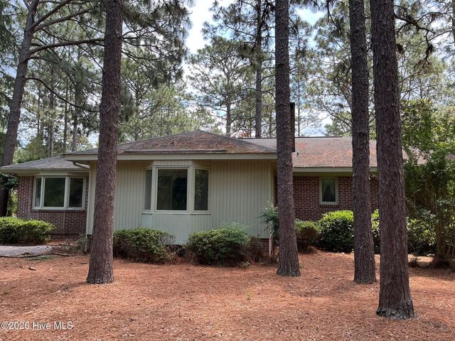 80 Hardee Lane, Whispering Pines, NC 28327