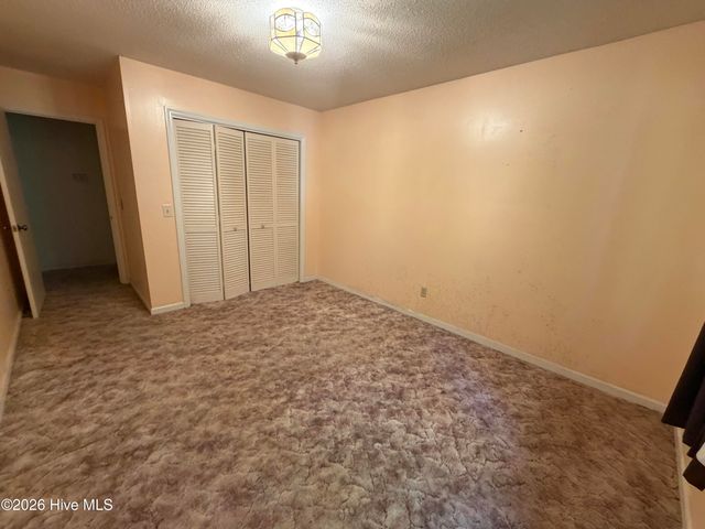 80 Hardee Lane, Whispering Pines, NC 28327