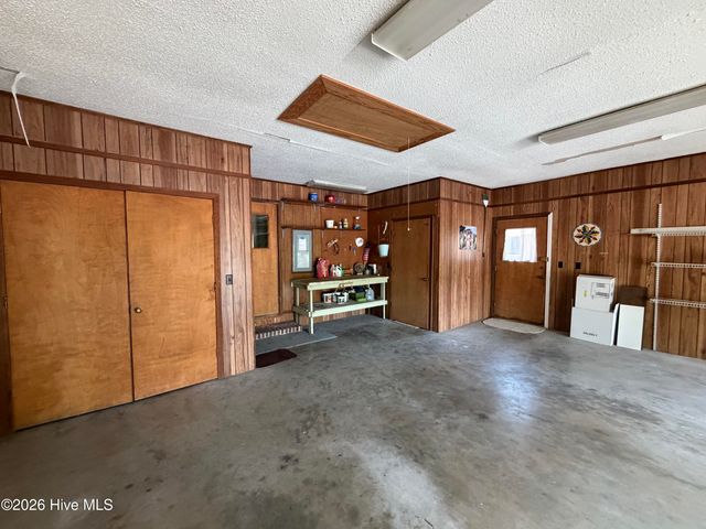 80 Hardee Lane, Whispering Pines, NC 28327