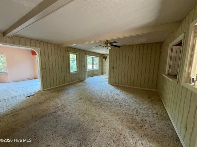 80 Hardee Lane, Whispering Pines, NC 28327