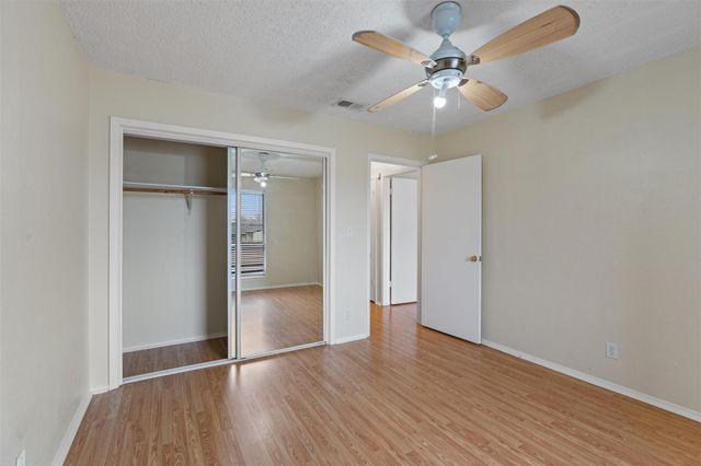 6718 Silvermine DR 704, Austin, TX 78736