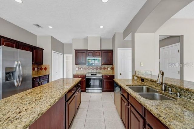 1889 POMEGRANATE COURT, Ocoee, FL 34761