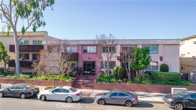 5403 Newcastle Avenue 12, Encino (los Angeles), CA 91316