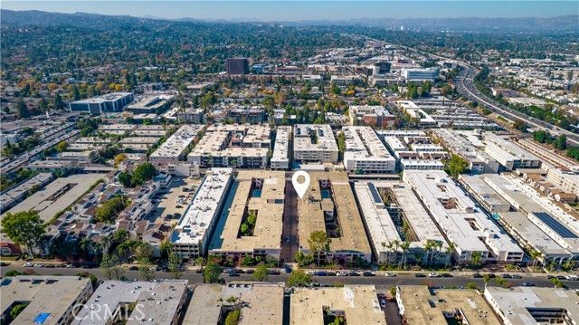 5403 Newcastle Avenue 12, Encino (los Angeles), CA 91316