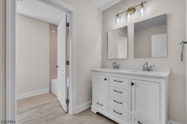 16 Central Ave, Readington Twp., NJ 08889